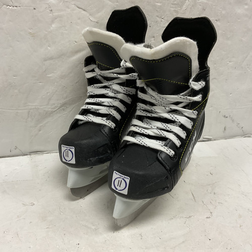 Vist Large View of Product Image Which is Used CCM TACKS 9040 Youth Hockey Skate White/Black/Yellow Youth 11.0 11855-S000181202
