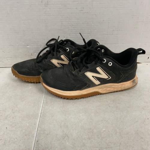 Vist Large View of Product Image Which is Used New Balance 3000 BB/SB Cleats Black Senior 8 11762-S000059973