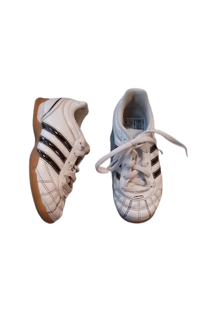 Vist Large View of Product Image Which is Used Adidas Soccer Indoor Shoes White Youth 10.5