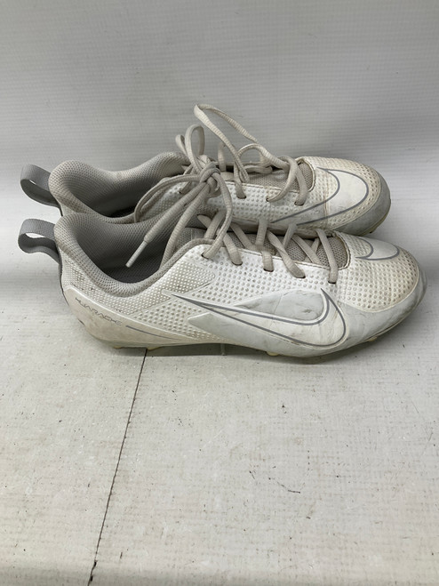 Vist Large View of Product Image Which is Used Nike HUARACHE LAX Cleats Boys White Junior 04.5 11836-S000023553