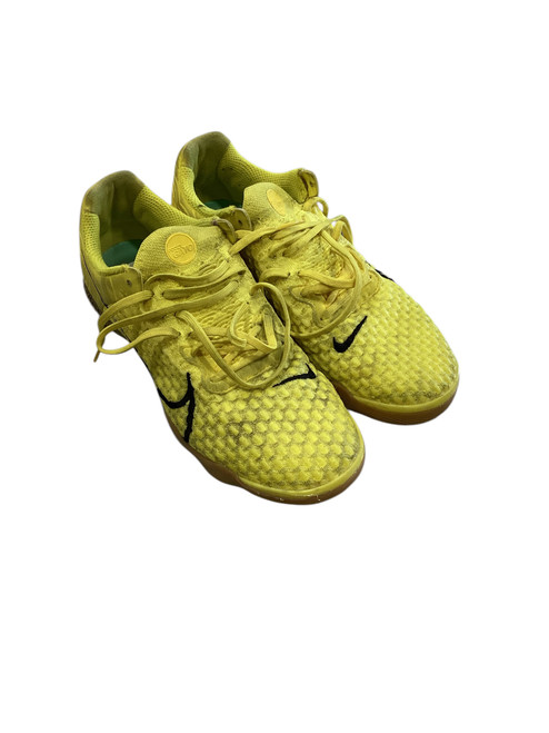 Vist Large View of Product Image Which is Used Nike Soccer Indoor Shoes Yellow Senior 7