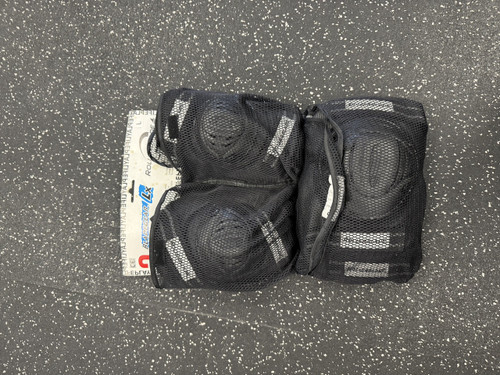 Used BLADE GEAR Bike Elbow Pads Black LG 11849-S000025662