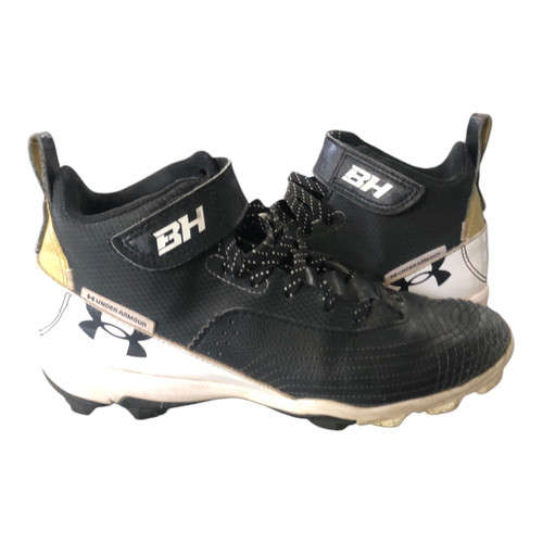 Used Under Armour Adult FB Cleats White Senior 5.5 11820-S000038543