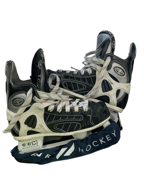 Used CCM 652 SUPER TACKS Junior Hockey Skate Junior 02 11856-S000017570