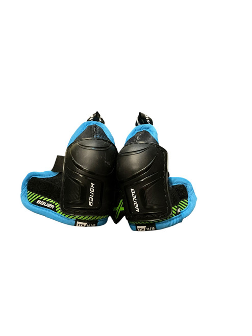Vist Large View of Product Image Which is Used Bauer BAUER YTH MD ELBOW PADS Youth Elbow Pads MD