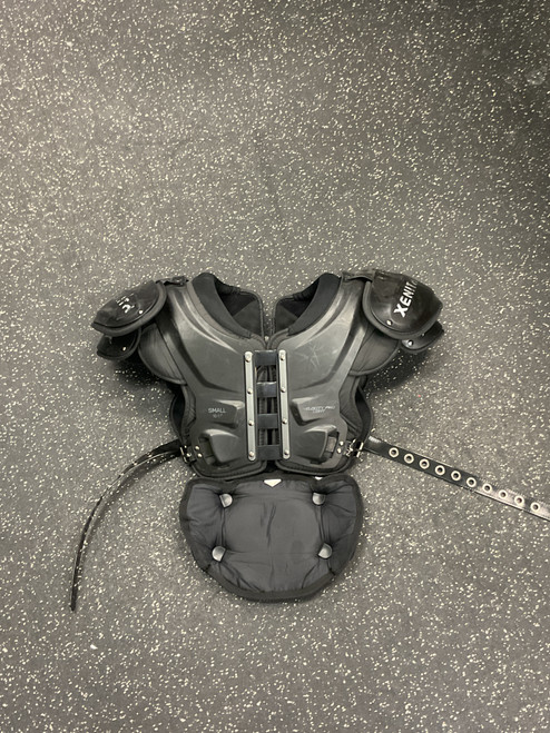 Vist Large View of Product Image Which is Used Xenith VELOCITY PRO FB Shoulder Pads Black SM