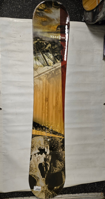 Vist Large View of Product Image Which is Used M8TRIX SNOWBOARD Mens Snowboard Only None 157 cm