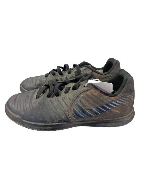 Vist Large View of Product Image Which is Used Nike Soccer Indoor Shoes Black Junior 01