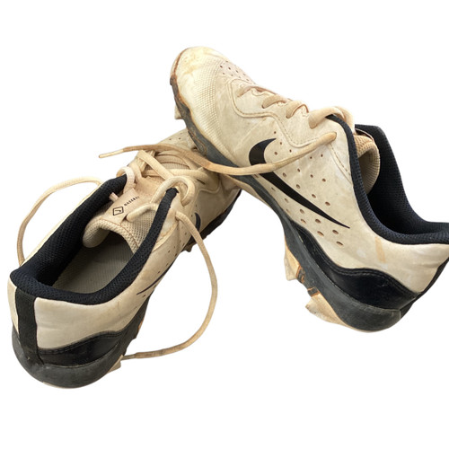 Vist Large View of Product Image Which is Used Nike DIAMOND BB/SB Cleats White Junior 04