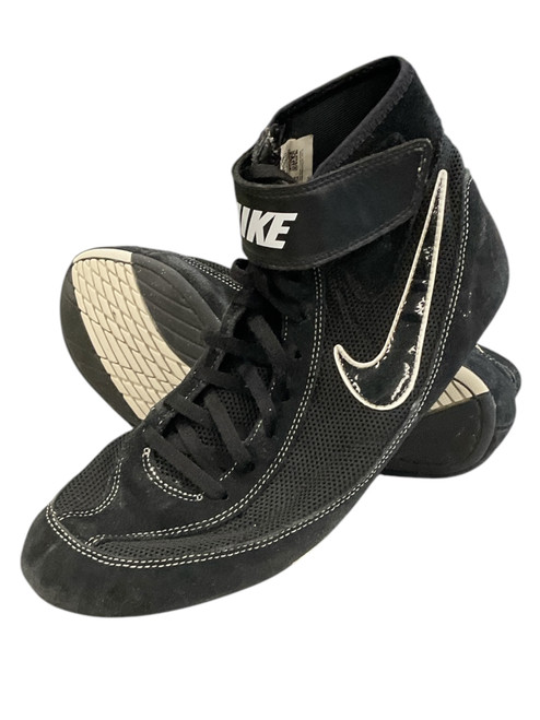 Used Nike Wrestling Shoes Black Senior 9 11856-S000017725