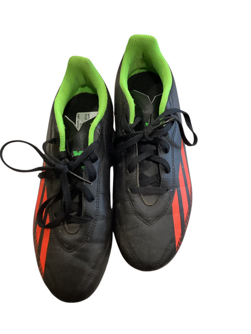 Used Adidas Soccer Cleat Senior 5.5 11884-S000043666