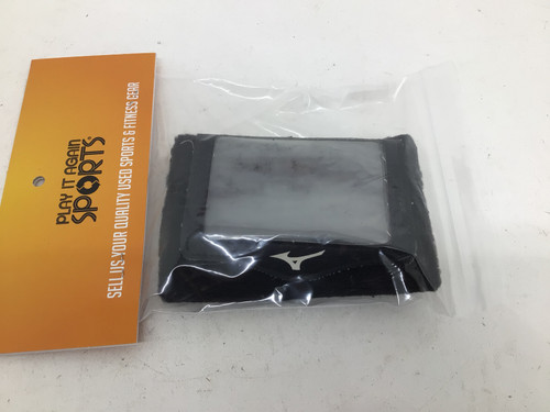 Vist Large View of Product Image Which is Used Mizuno PLAY CALL WRISTBAND Catchers Equipment Other