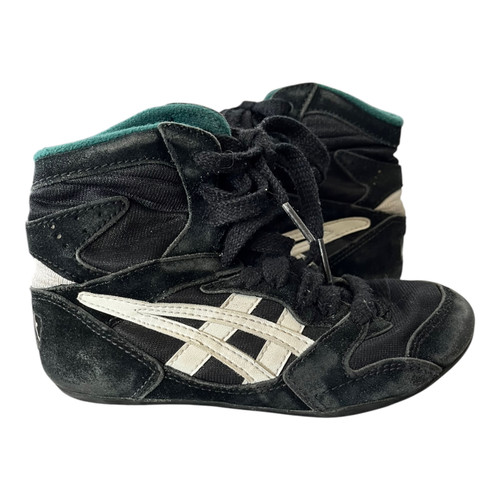 Used Asics Wrestling Shoes Black Youth 12.0 11820-S000038807