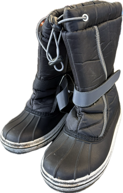 Used WorldFamous Snow/Hunt/Hike Boots Y