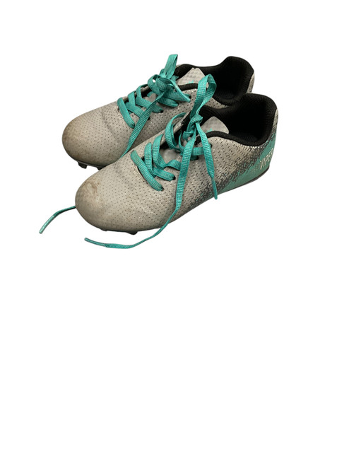 Used Soccer Cleats Grey Youth 11.0