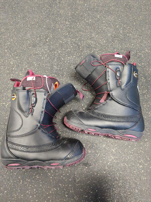 Vist Large View of Product Image Which is Used Burton SUPREME Womens Snowboard Boots None Senior 6.5