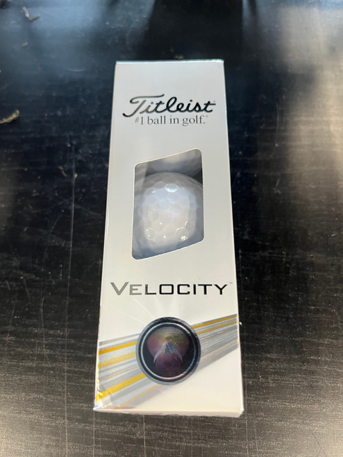 Vist Large View of Product Image Which is Used Wilson TITANIUM 3 Ball - Golf Ball Sleeve