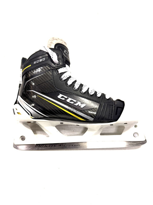 Vist Large View of Product Image Which is Used CCM 9060 TACKS GREAT SHAPE Senior Goalie Skate Senior 6 11860-S000288497