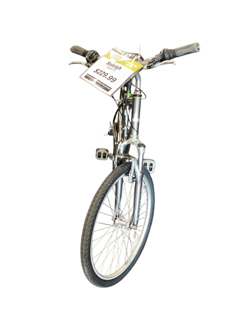 Vist Large View of Product Image Which is Used Raleigh VENTURE 3.0 Cruiser Bike Mens Grey 53-57cm - 21-22" - XL Frame