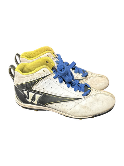 Vist Large View of Product Image Which is Football cleats