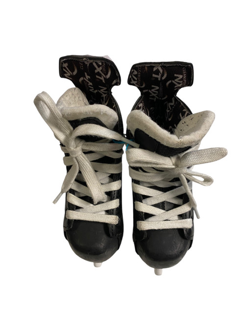 Vist Large View of Product Image Which is Used WinnWell AMP 300 Youth Hockey Skate Youth 10.0 11706-S000349300