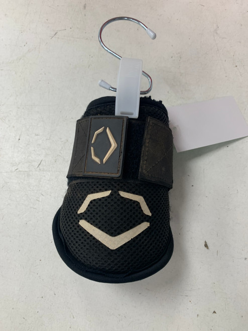 Vist Large View of Product Image Which is Used Evoshield ELBOW GUARD S BB/SB Elbow Protector Black