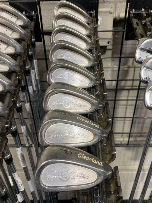Vist Large View of Product Image Which is Used Cleveland TOUR ACTION Mens Iron Set RH 3I-GW/AW 11602-S000106038