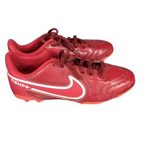 Vist Large View of Product Image Which is Used Nike Soccer Cleats Red Junior 03.5