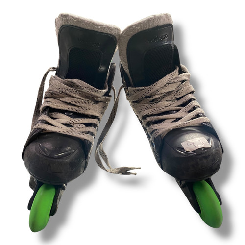 Vist Large View of Product Image Which is Used MARSBLADE FMT ONE Senior Hockey Skate Senior 4.5