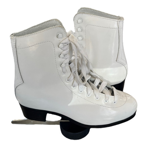 Vist Large View of Product Image Which is Used CCM FINESSE WomensFigure Skate White Senior 9 11820-S000039127