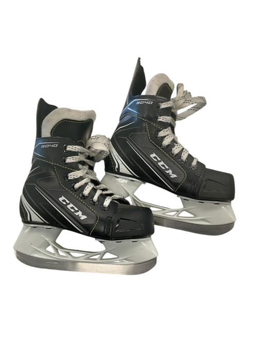 Vist Large View of Product Image Which is Used CCM 9040 TACKS Youth Hockey Skate Youth 11.0