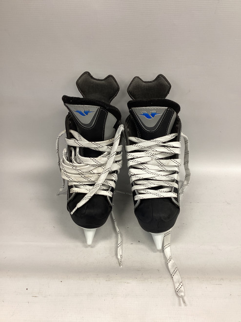 Vist Large View of Product Image Which is Used CCM VECTOR 05 Senior Hockey Skate Senior 5
