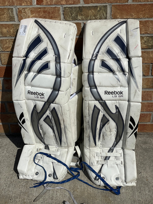Used Reebok L9 SR Goalie Leg Pads Senior White 35" 11891-S000300122