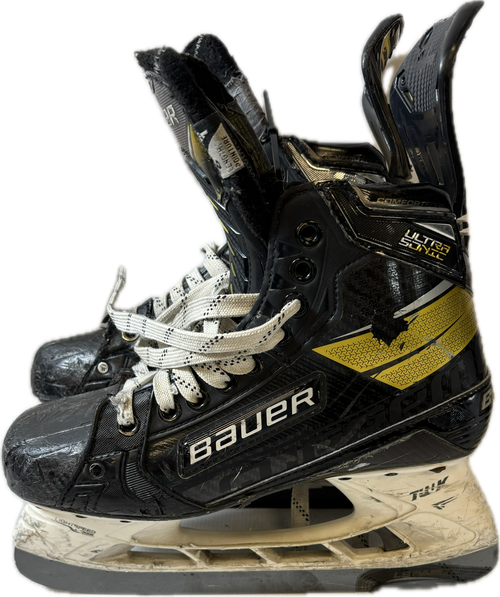 Vist Large View of Product Image Which is Used Bauer SUPREME ULTRA SONIC Intermediate Hockey Skate Intermediate 6.0
