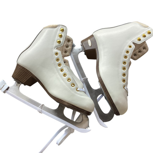 Vist Large View of Product Image Which is Used Lake Placid ALPINE 900 WomensFigure Skate White Senior 9