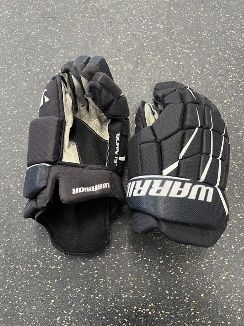 Used Warrior BURN 13 Senior Gloves Black 13" 11774-S000079983