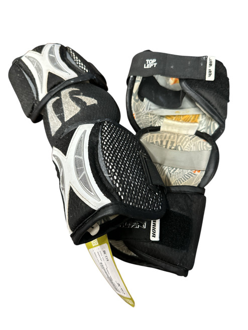 Vist Large View of Product Image Which is Used Warrior ARM PADS Lacrosse Arm Pads/Guards Black MD 11906-S000169320
