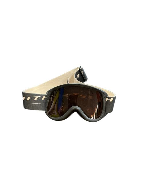 Vist Large View of Product Image Which is Used Smith Snow Goggles Youth Black