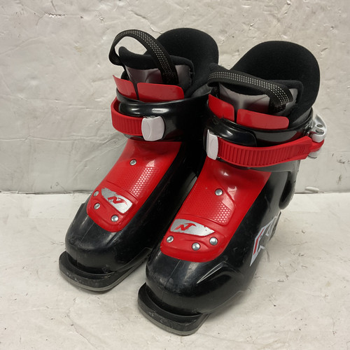 Vist Large View of Product Image Which is Used Nordica FIREARROW TEAM 1 Boys DH Ski Boot Black And Red 195 MP - Y13