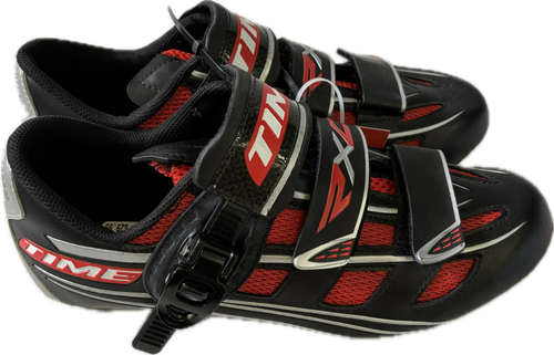 Vist Large View of Product Image Which is Used Bike Shoes Adult Red Senior 9.5