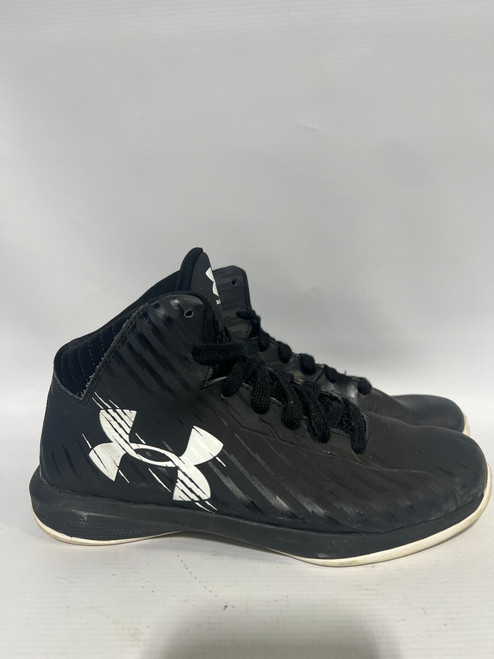 Vist Large View of Product Image Which is Used Under Armour Basketball Shoes Y Black Senior 7