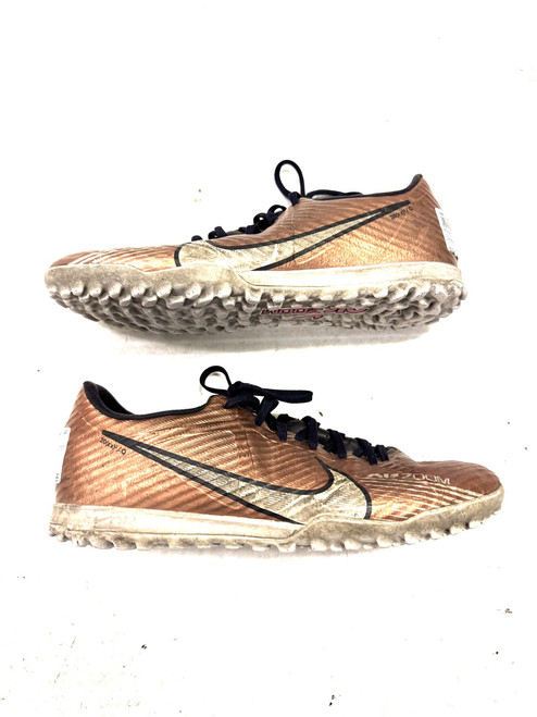 Vist Large View of Product Image Which is Used Nike Soccer Turf Shoes Black Senior 7.5