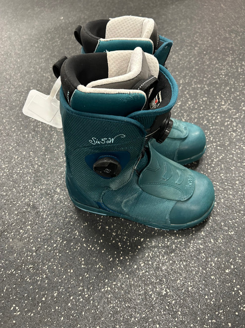 Vist Large View of Product Image Which is Used Head SIX 50 Womens Snowboard Boots Teal Senior 6.5 11726-S000279525