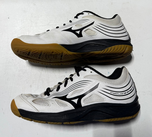 Vist Large View of Product Image Which is Used Mizuno VB Shoes Adult Black Senior 9 11285-S000183705
