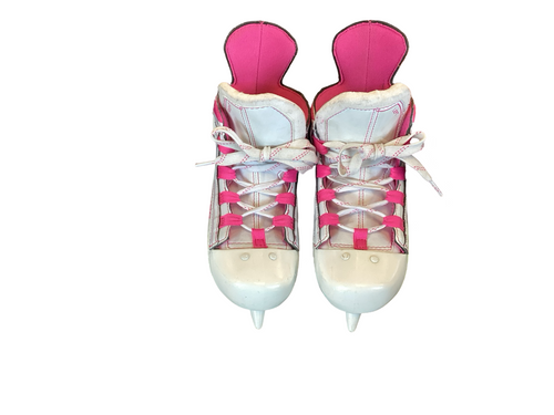 Vist Large View of Product Image Which is Used Bauer PRODIGY Youth Hockey Skate Youth 10.0