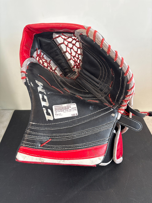 Vist Large View of Product Image Which is Used CCM EXTREME FLEX PRO Senior Goalie Catcher Black