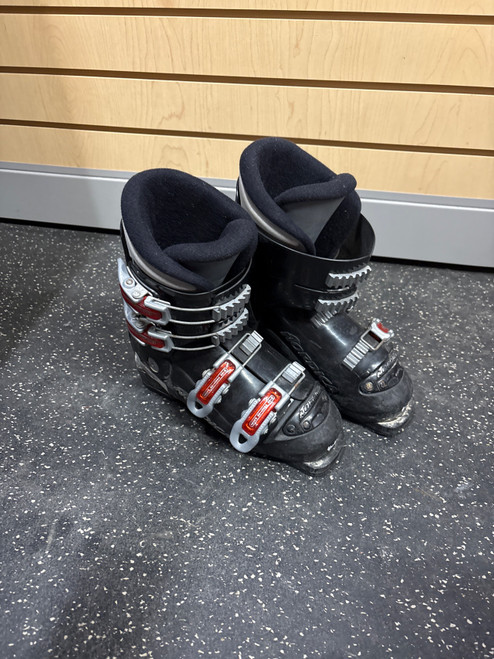 Vist Large View of Product Image Which is Used Nordica GP TJ Boys DH Ski Boot Black 225 MP - J04.5 - W5.5