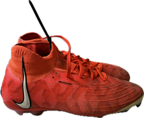 Vist Large View of Product Image Which is Used Nike Soccer Cleats Orange Junior 06