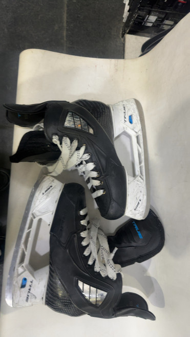 Used True TF9 Intermediate Hockey Skate Intermediate 6.0 11615-S000265516