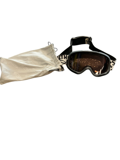 Vist Large View of Product Image Which is Used Smith Snow Goggles Adult Black